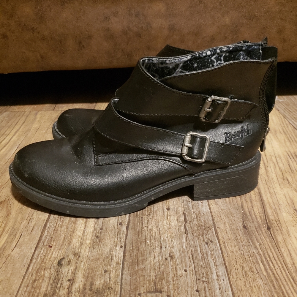 Ankle boots